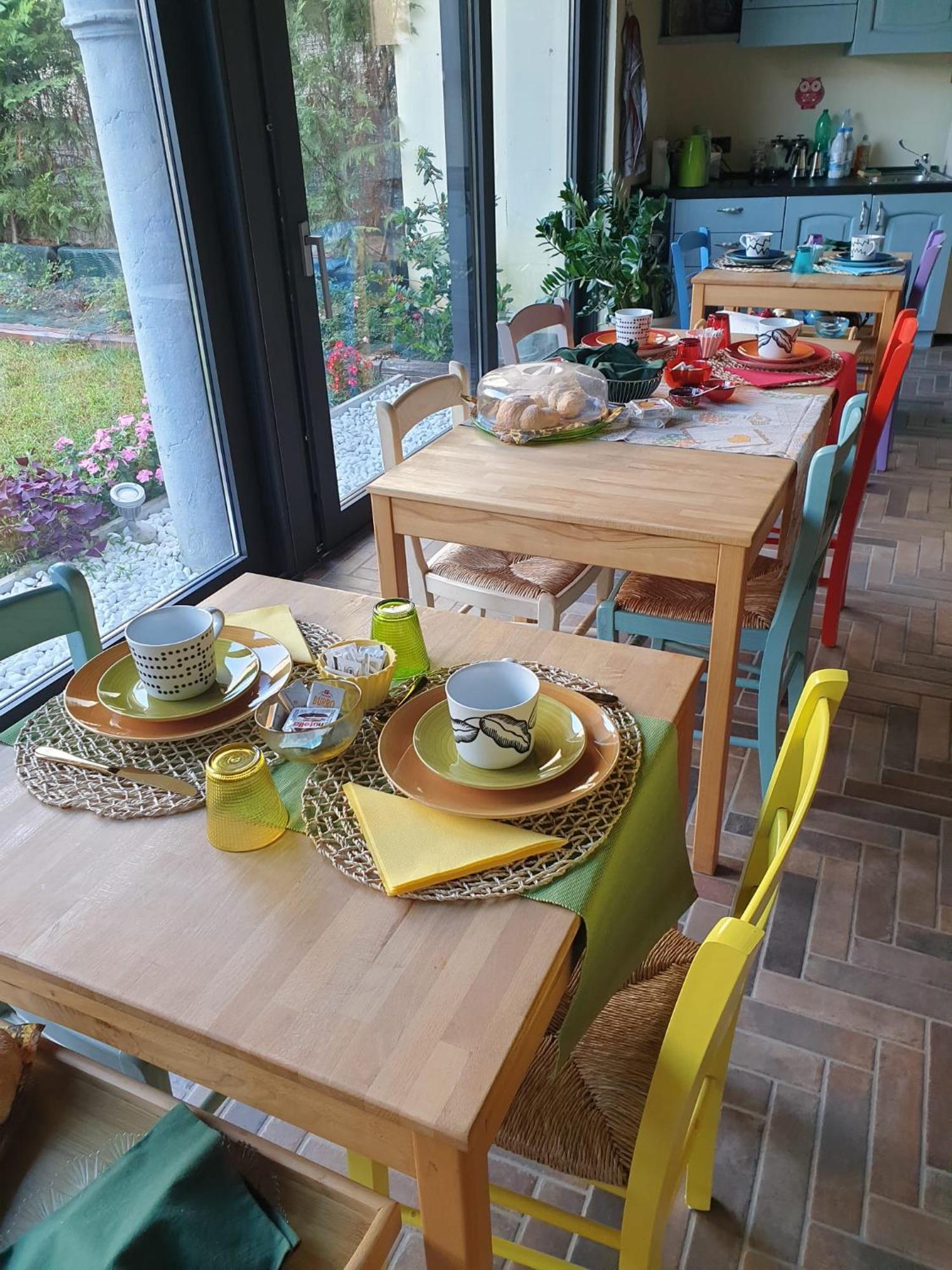 Le Tre Arti Bed & Breakfast Gavirate Exterior foto